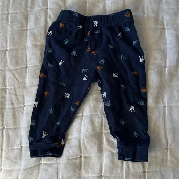 8 piece 6-9mo. Cozy Baby Boy Clothes (029) - Picture 10 of 16
